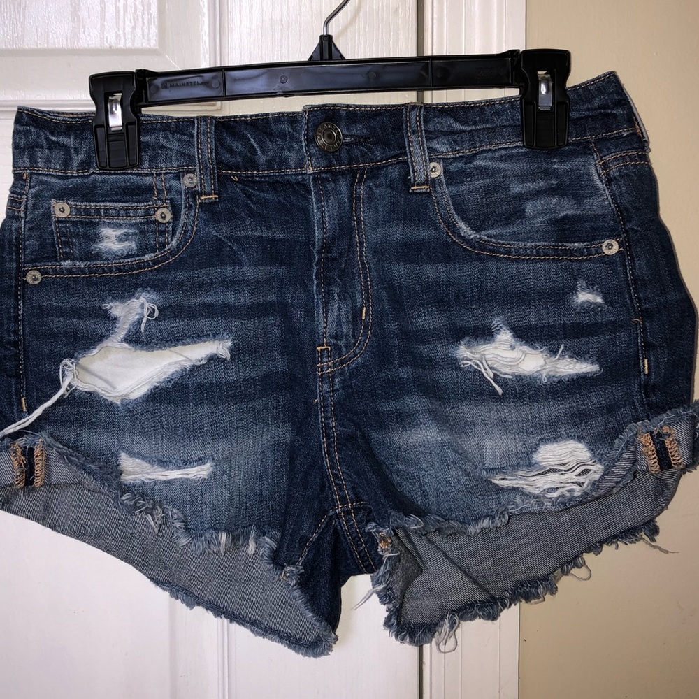 AMERICAN EAGLE DENIM SHORTS